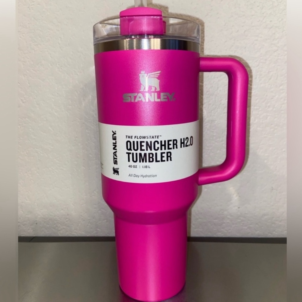 Stanley Tumbler 40 oz Camelia